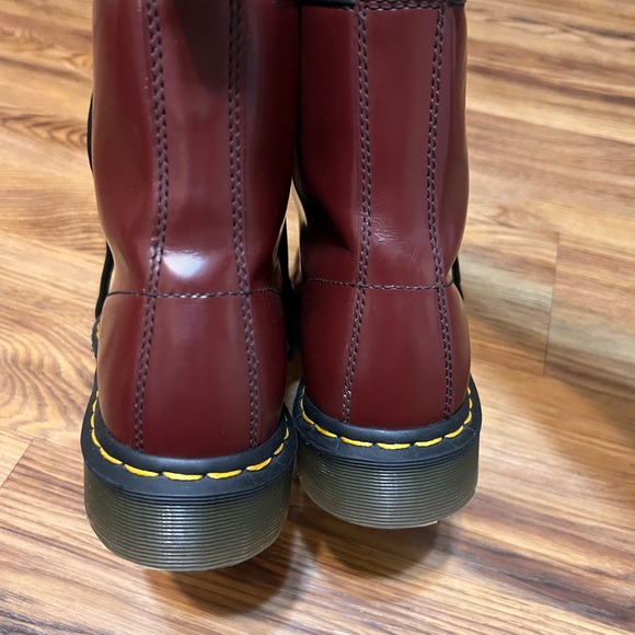 dr martens boots Unisex Men’s US 8M Women’s US 9L - Picture 4 of 6